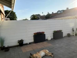 Clearance C-Wood Zelfbouw schutting composiet Modular wit - blank alu accessoires (90 x 180 cm)