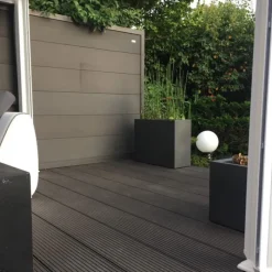 Best Elephant Schutting composiet Forte antraciet met antraciet aluminium kader (180 x 180 cm)