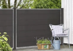 Clearance Plus Danmark Schutting composiet in stalen frame - Futura recht antraciet (180 x 127 cm)