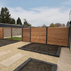 Sale Smaragd Schutting hardhout geschaafd Stripes zwart (180 x 180 cm) schermdikte 4,5 cm