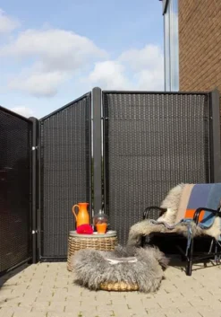 Discount Plus Danmark Schutting wicker - Trend schuin zwart - 55 x 140/110 cm