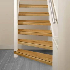 Discount Stepwood Overzettreden met neus (2 stuks) - Eikenhout 3 mm toplaag Rustiek - Incl. antislipstrip - 100 x 60 cm