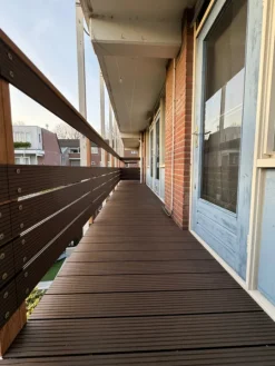 Best C-Wood Vlonder totaalpakket composiet 2,1 x 14 cm donker bruin (5 mtr) vlak/grove ribbel