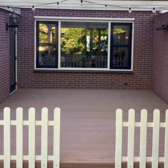 Hot C-Wood Vlonderplank composiet semi massief 2,5 x 25 cm - XXL teak bruin (4 mtr) grove ribbel/geborsteld