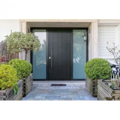 Austria Voordeur IsoTherm Modern - Villars - Stomp - Dekkend voorgelakt grijs